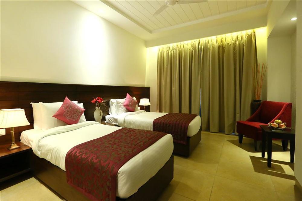Best Western Country Woods Ambāla Стая снимка