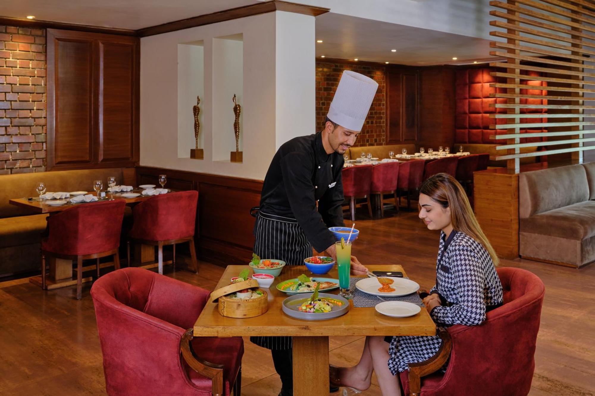 Best Western Country Woods Ambāla Екстериор снимка