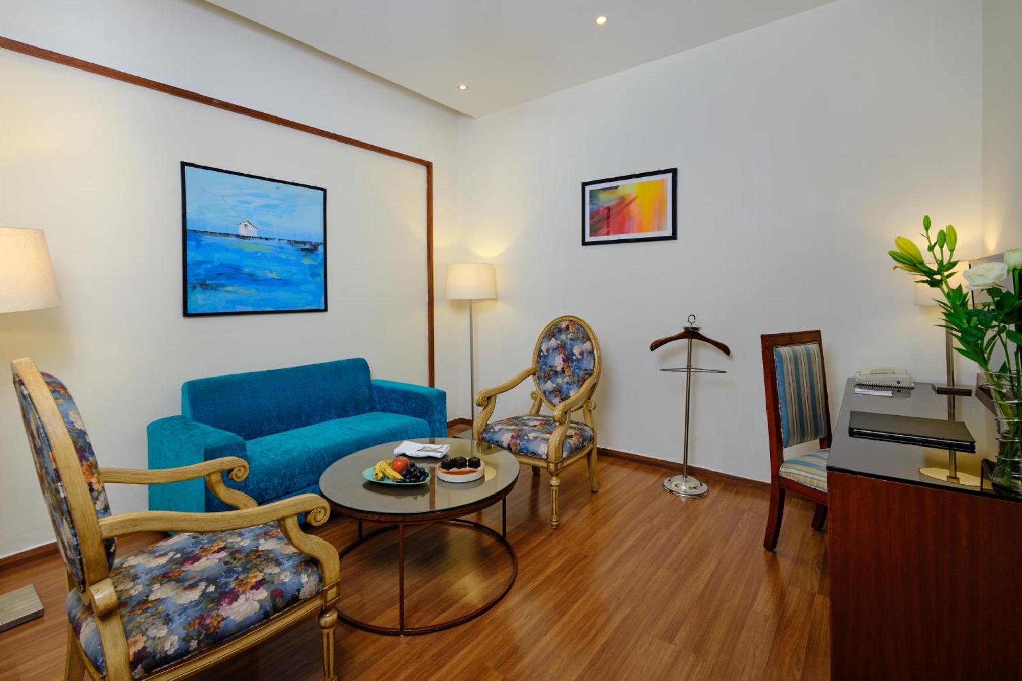 Best Western Country Woods Ambāla Екстериор снимка